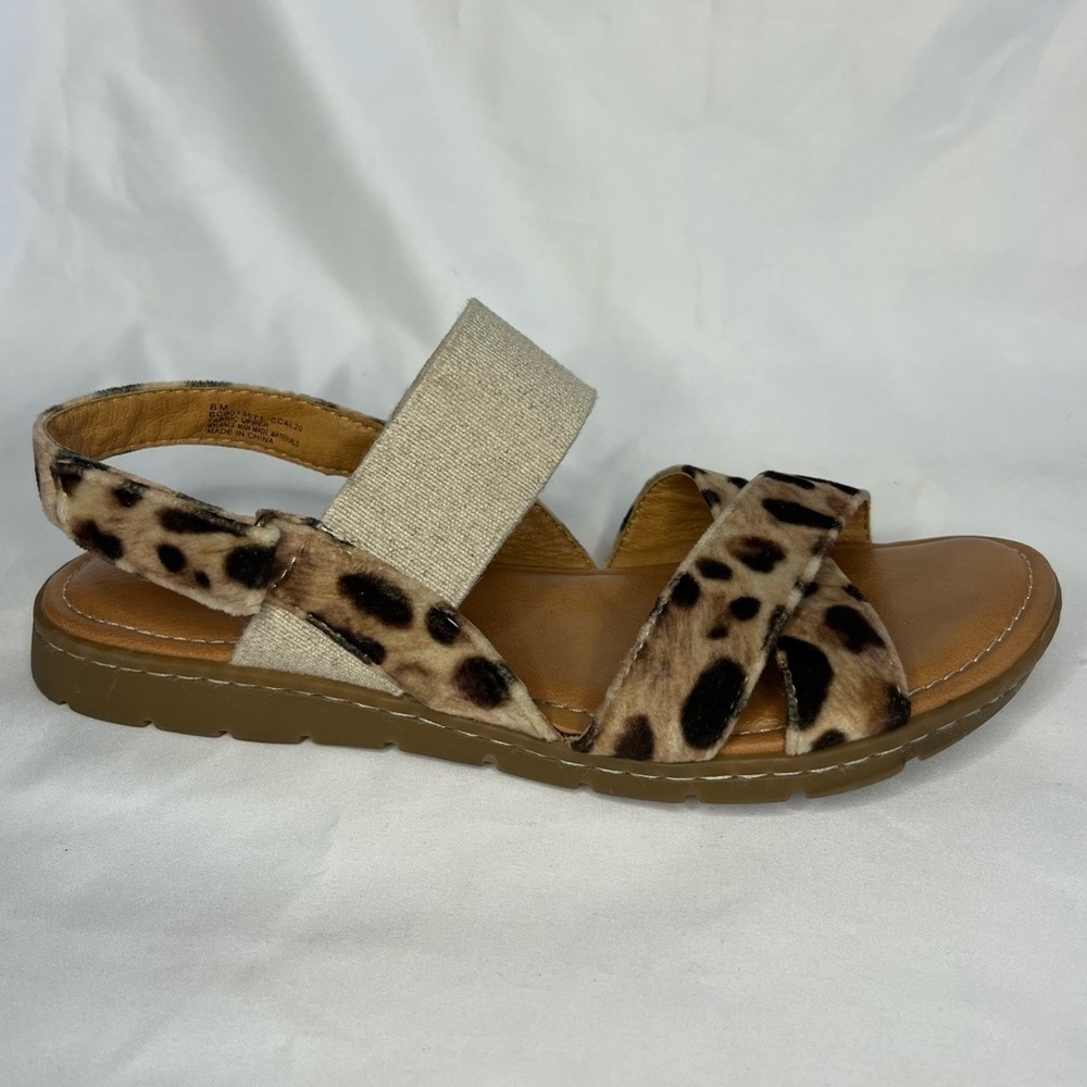 B.o.c Caty Sandal size 8 leopard print